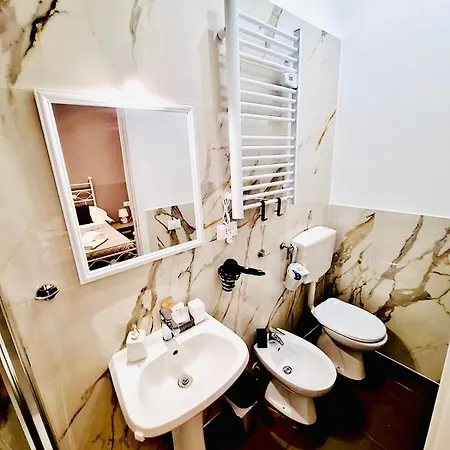 Legends Hostel Rome Exterior photo